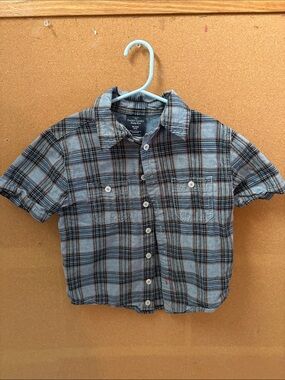 Faded Glory Gray and Black Plaid Short-Sleeve Button-Down Shirt